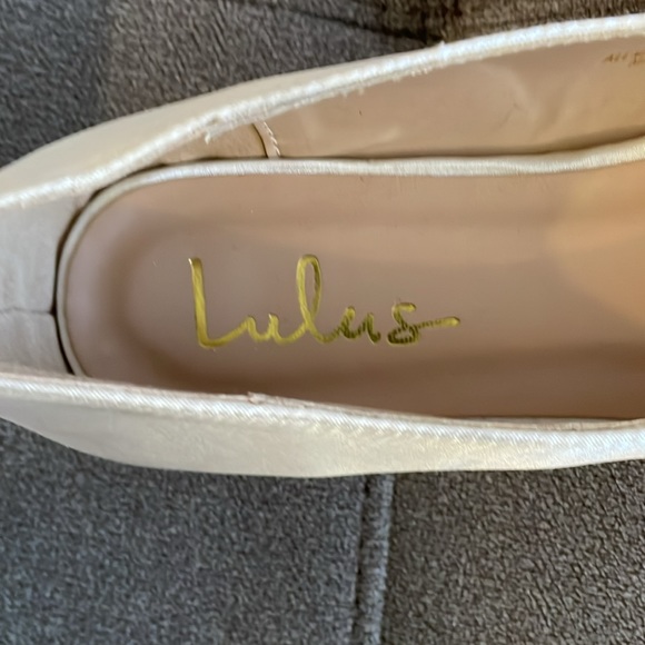 Bowlful Ivory Satin Rhinestone Pointed-Toe Ballet Flats - Picture 3 of 5